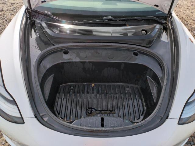 5YJ3E1EA3LF800710 Tesla MODEL 3