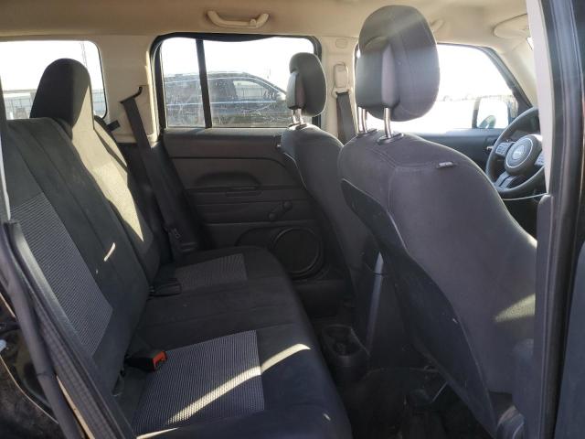 1C4NJPBB0GD711842 Jeep 2016