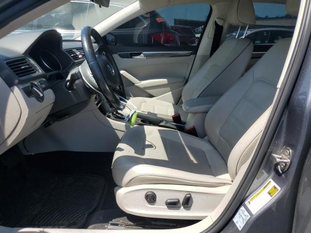1VWBA7A38JC043764 Volkswagen PASSAT SE