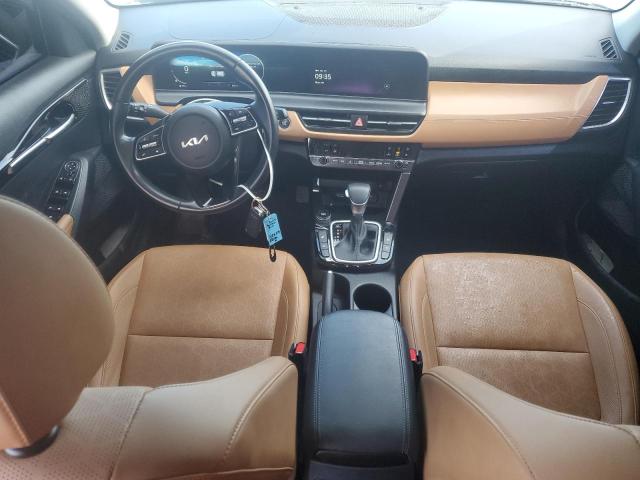 KNDER2AA2R7498687 KIA SELTOS EX