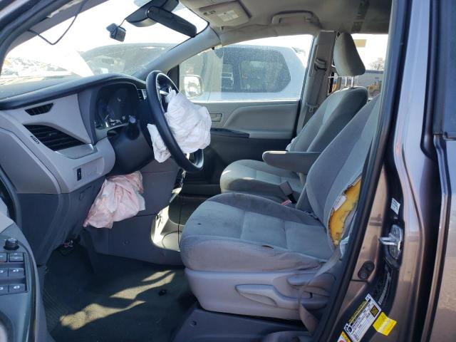5TDZZ3DC2KS989647 Toyota Sienna
