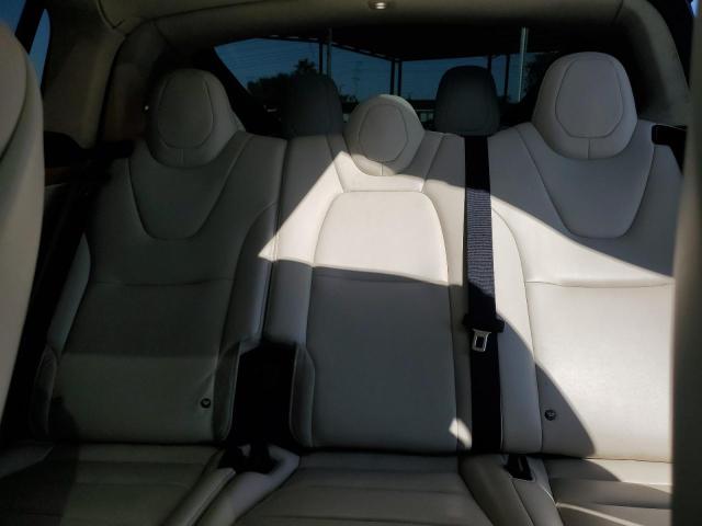 5YJXCAE26JF100094 Tesla 2018