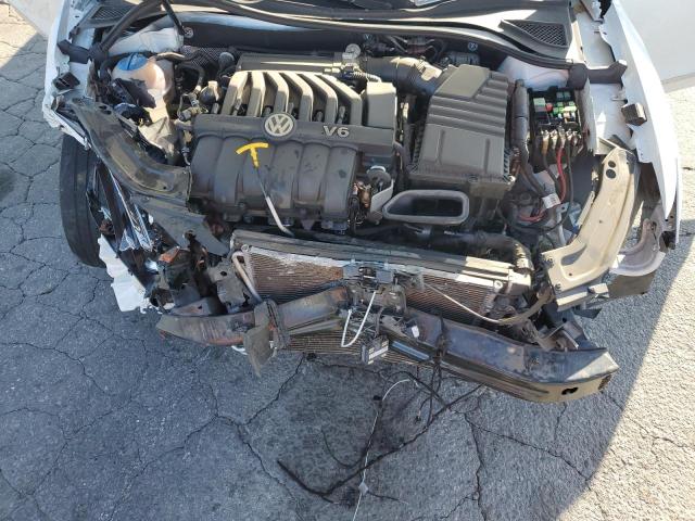 1VWCM7A30HC080684 Volkswagen PASSAT SEL