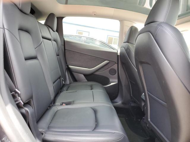 7SAYGAEE5RF088151 Tesla Model Y