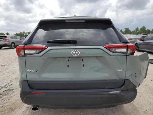 2T3C1RFV3NW194883 Toyota RAV4 XLE P