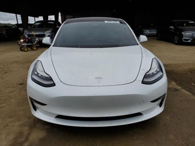 5YJ3E1EA8JF164993 Tesla 2018