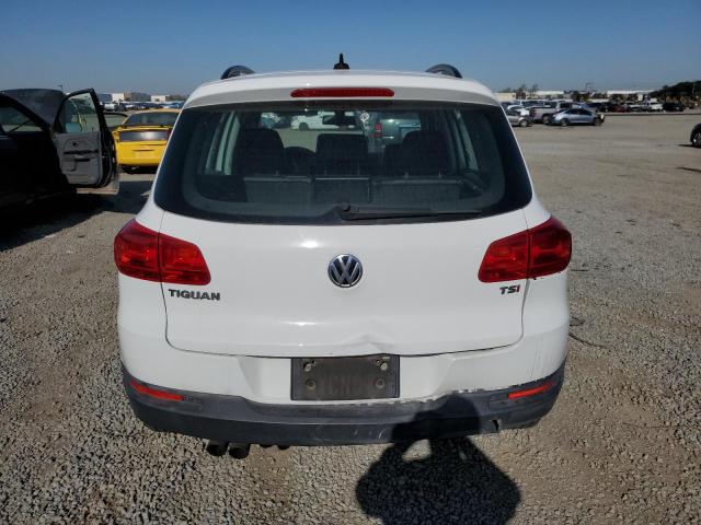 WVGAV7AX6HK016340 Volkswagen TIGUAN S