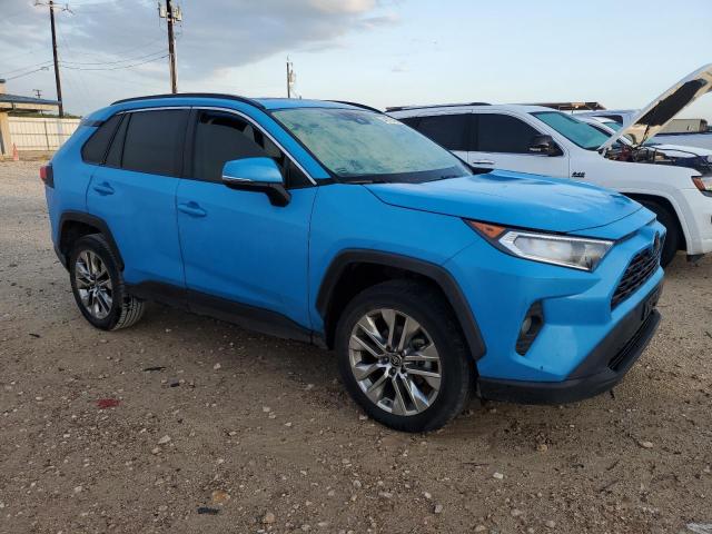 2T3C1RFVXMW148837 Toyota RAV4 XLE P