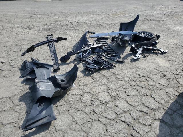 5YJ3E1EA6RF732122 Tesla 2024