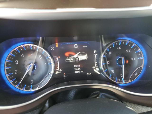2C4RC1EG5HR622590 Chrysler 2017