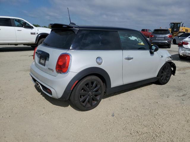 WMWXP7C54G2A42969 Mini 2016