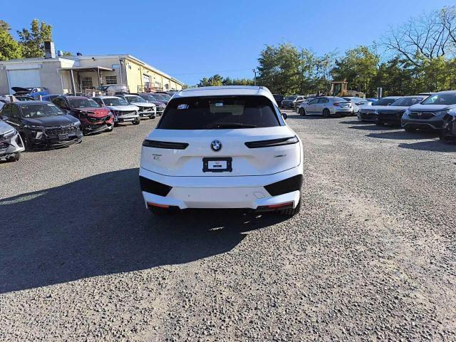 WB523CF00SCS98944 BMW IX XDRIVE5