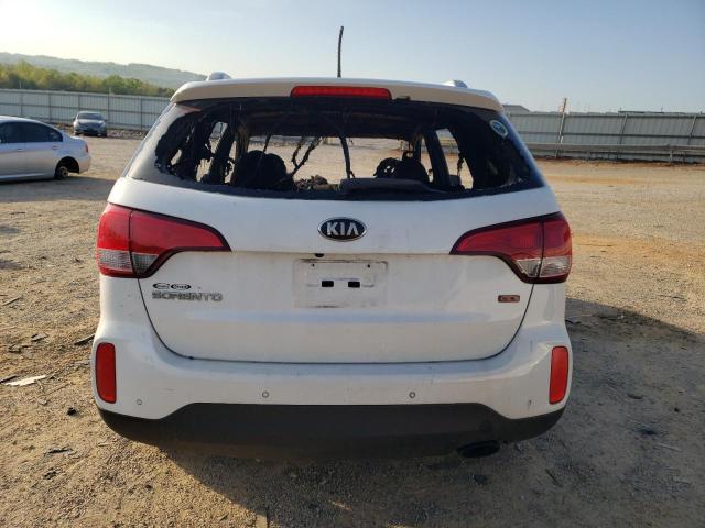 5XYKTDA62EG490243 KIA SORENTO LX