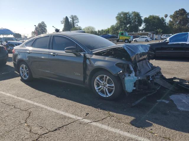 3FA6P0SU3GR229410 Ford 2016