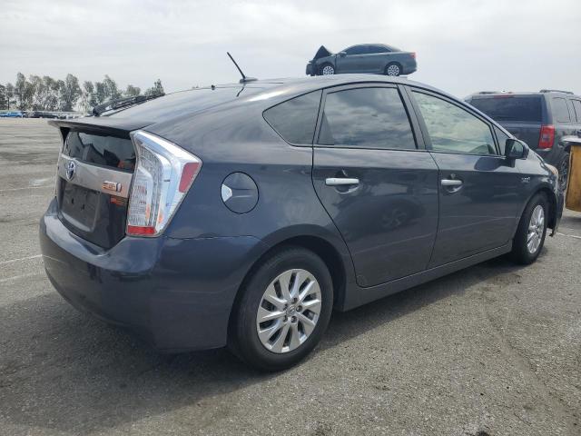 JTDKN3DP9F3068114 Toyota PRIUS PLUG
