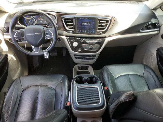2C4RC1EG5HR622590 Chrysler 2017
