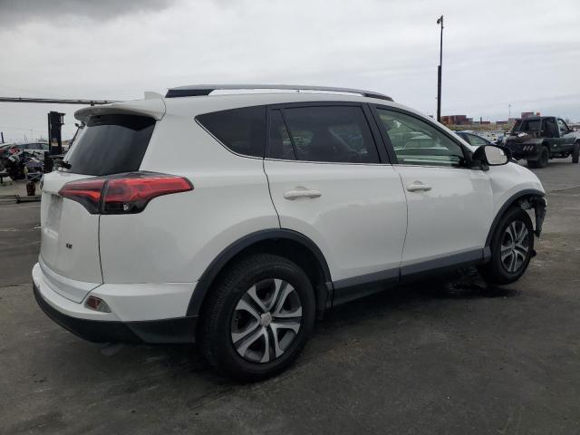 JTMZFREV3JJ207525 Toyota RAV4 LE
