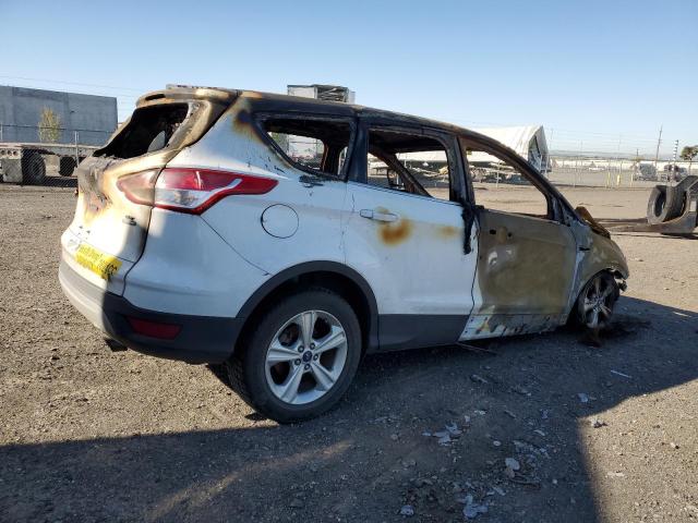 1FMCU9GX0GUB26124 Ford ESCAPE SE