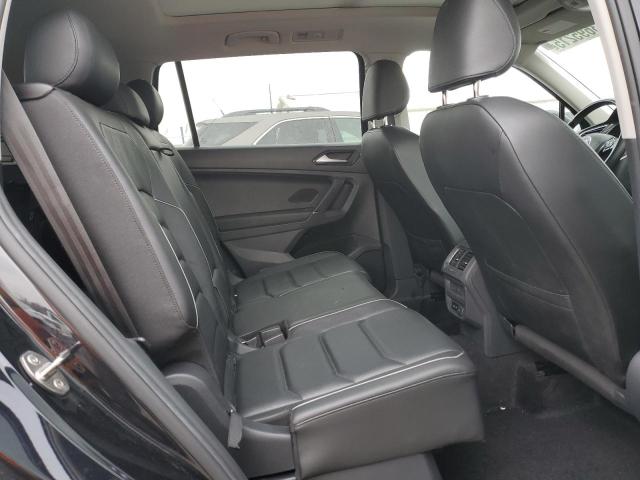3VV4B7AX5JM130758 Volkswagen Tiguan Sel