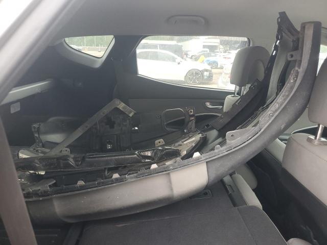 5NMZT3LBXHH038022 Hyundai SANTA FE S