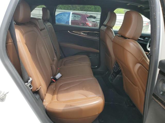 2LMPJ6K9XNBL08759 Lincoln NAUTILUS R
