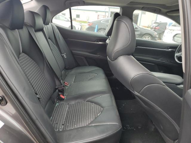 4T1B11HK2JU513869 Toyota CAMRY L