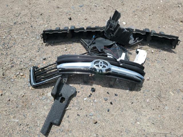 5TDKKRFH8GS504128 Toyota Highlander