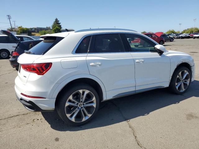 WA1EECF36M1129591 Audi Q3 PREMIUM