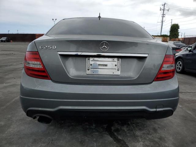 WDDGF4HBXEA938279 Mercedes-Benz 2014