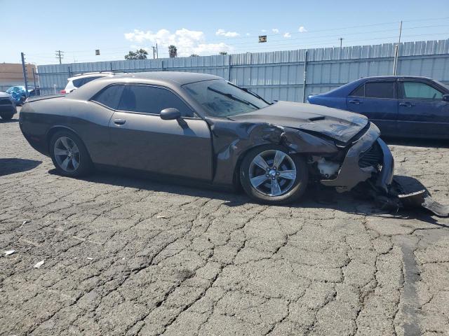 2C3CDZAG0KH669695 Dodge Challenger