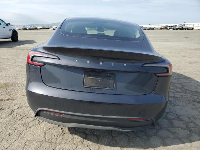 5YJ3E1EA6RF732122 Tesla 2024