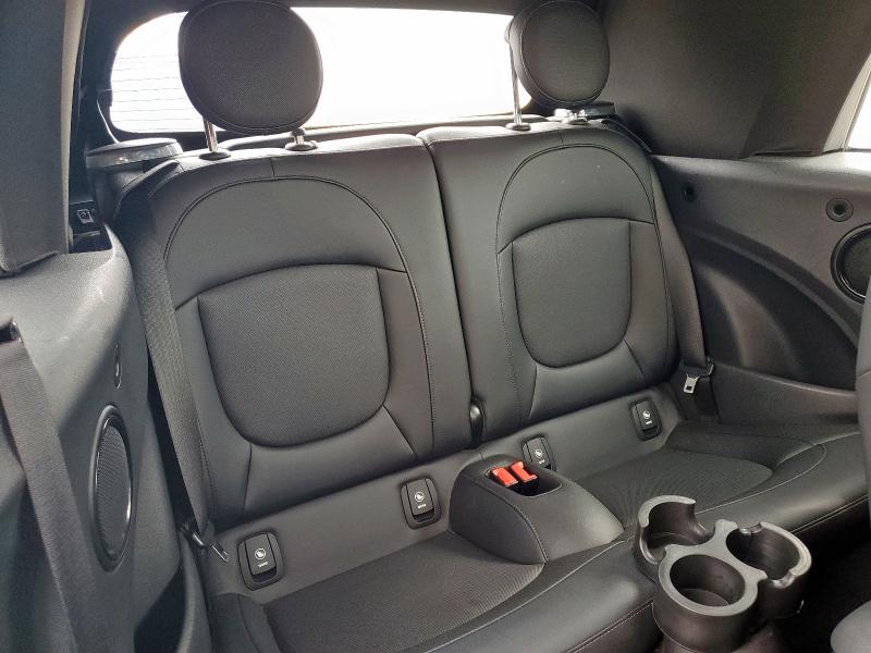 WMWWG5C5XK3E22725 Mini Cooper