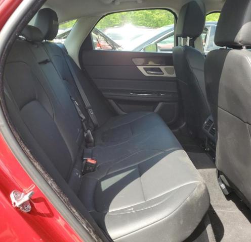 SAJBJ4BV3HCY37830 Jaguar XF PREMIUM
