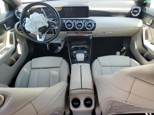 WDD3G4FB9KW002554 Mercedes-Benz m260