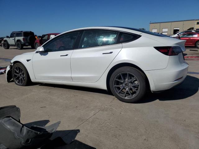 5YJ3E1EA8PF418579 Tesla MODEL 3