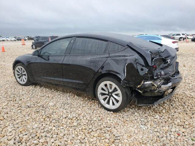 5YJ3E1EA7NF185677 Tesla 2022