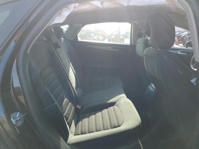 3FA6P0H70JR159518 Ford FUSION SE