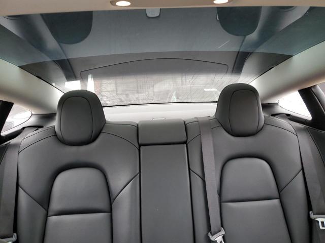 5YJ3E1EA8JF164993 Tesla 2018