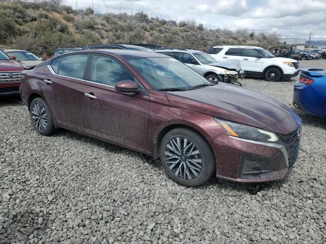 1N4BL4DW5PN388951 Nissan 2023