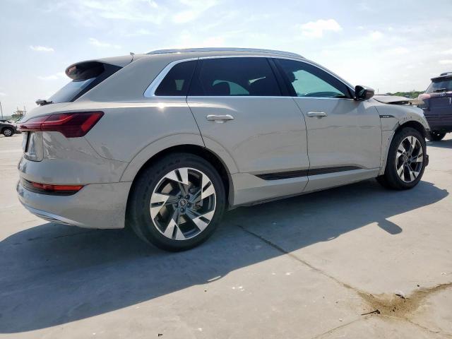 WA1AAAGEXNB023977 Audi E-tron Pre