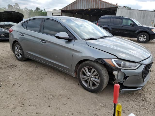 KMHD84LFXJU599741 Hyundai ELANTRA SE