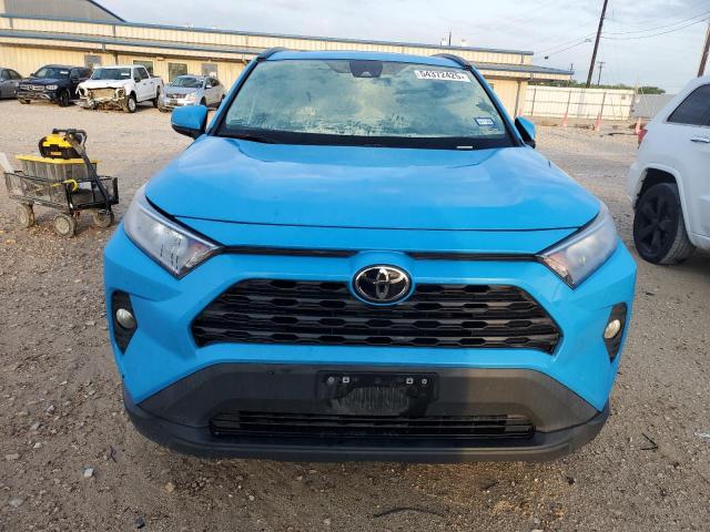 2T3C1RFVXMW148837 Toyota RAV4 XLE P