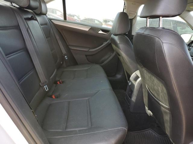3VWB67AJXHM373849 Volkswagen JETTA SE