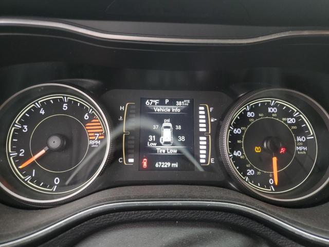 1C4PJMCB1KD465835 Jeep CHEROKEE L