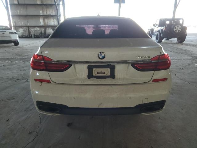 WBA7J2C58JG938333 BMW 2018
