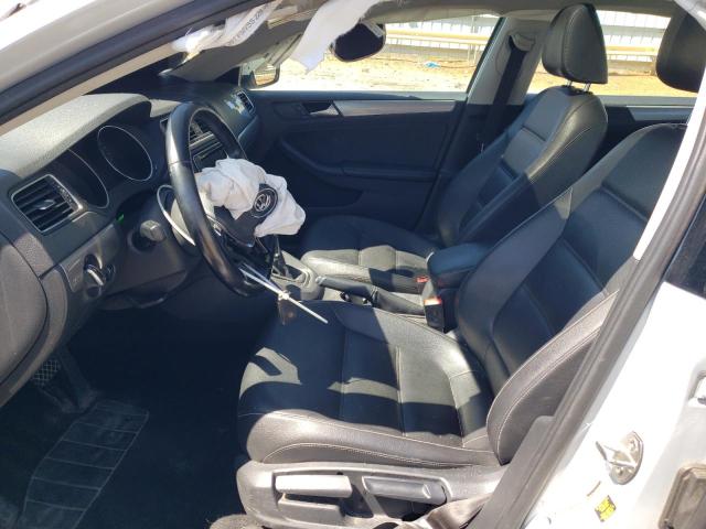 3VWDB7AJ4JM258061 Volkswagen JETTA SE