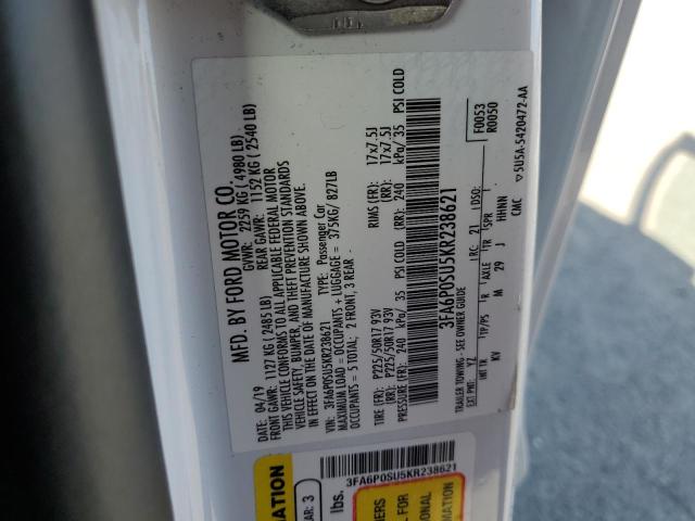 3FA6P0SU5KR238621 Ford 2019