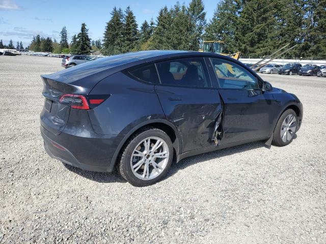 7SAYGAEE8RF987571 Tesla Model Y