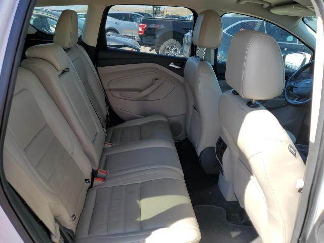 1FMCU9G9XHUA26017 Ford ESCAPE SE
