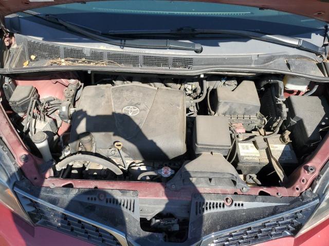 5TDEZ3DC6KS219708 Toyota SIENNA SE